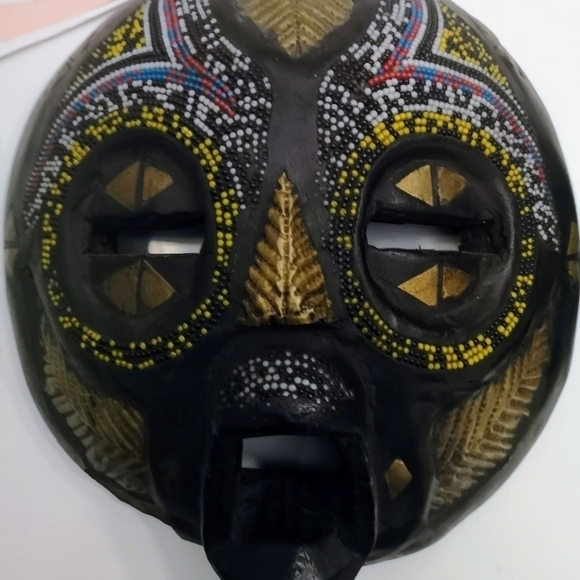 70s Ghanaian blue eyed unisex colorful wood carving mask - Picture 1 of 1